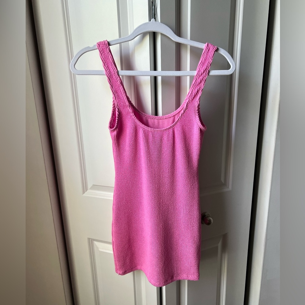 Pink dress - Picture 2 of 3